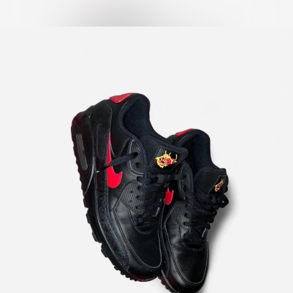 Nike air max limited edition Black and Red